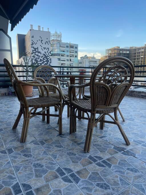 Stylish Central Apartment Тирана Екстер'єр фото